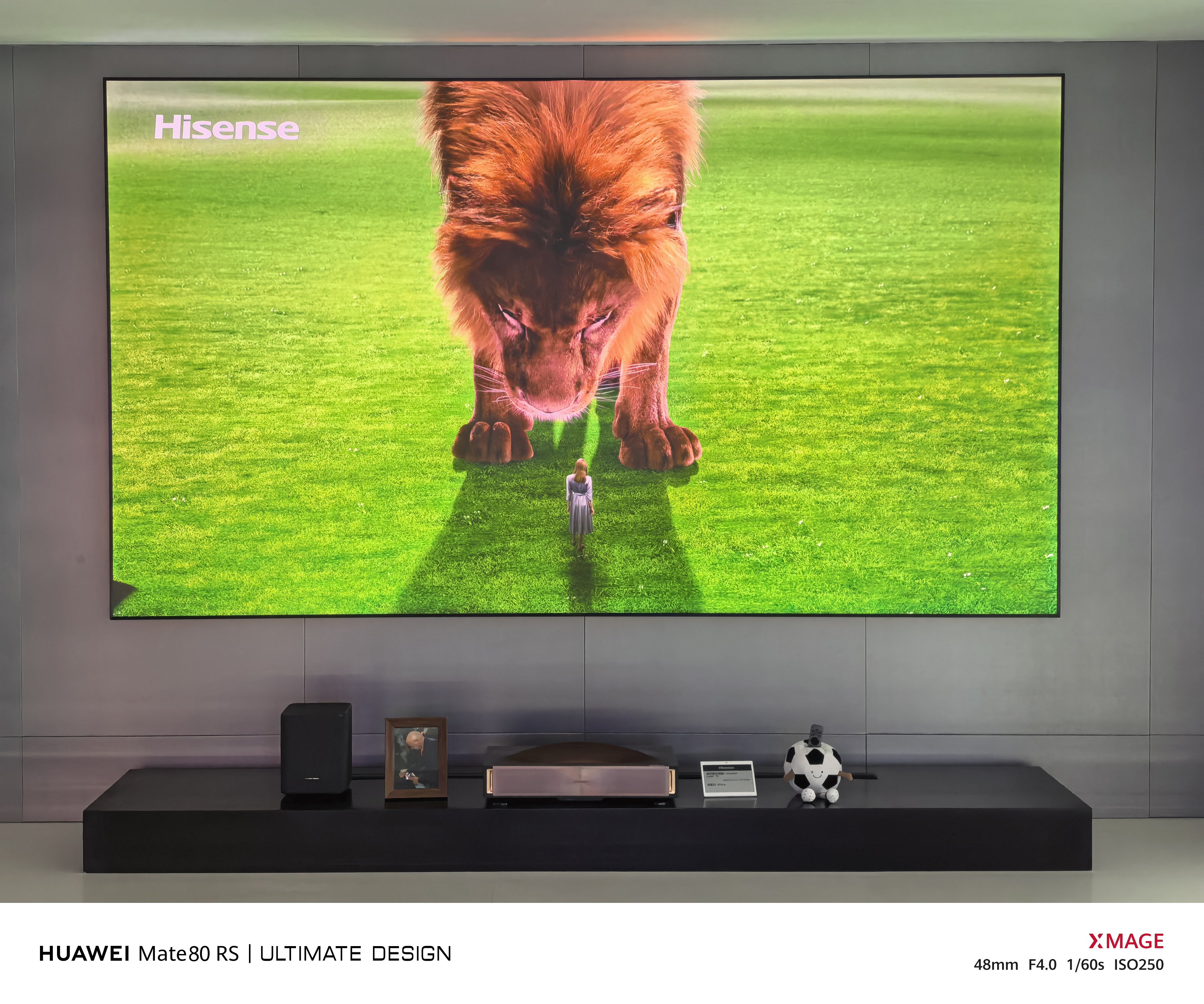 今天有幸来青岛参观了海信全球总部的展厅，仿佛走进了一座科技未来城！从激光电视到智