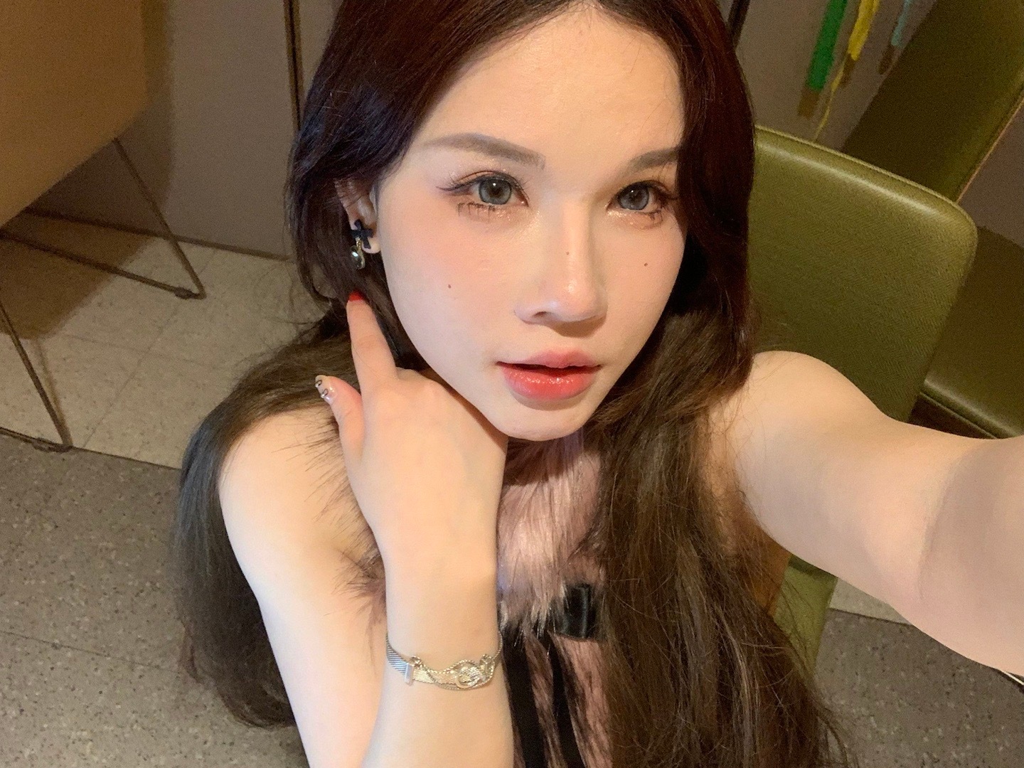 我的粉底液太漂亮了 ​​​