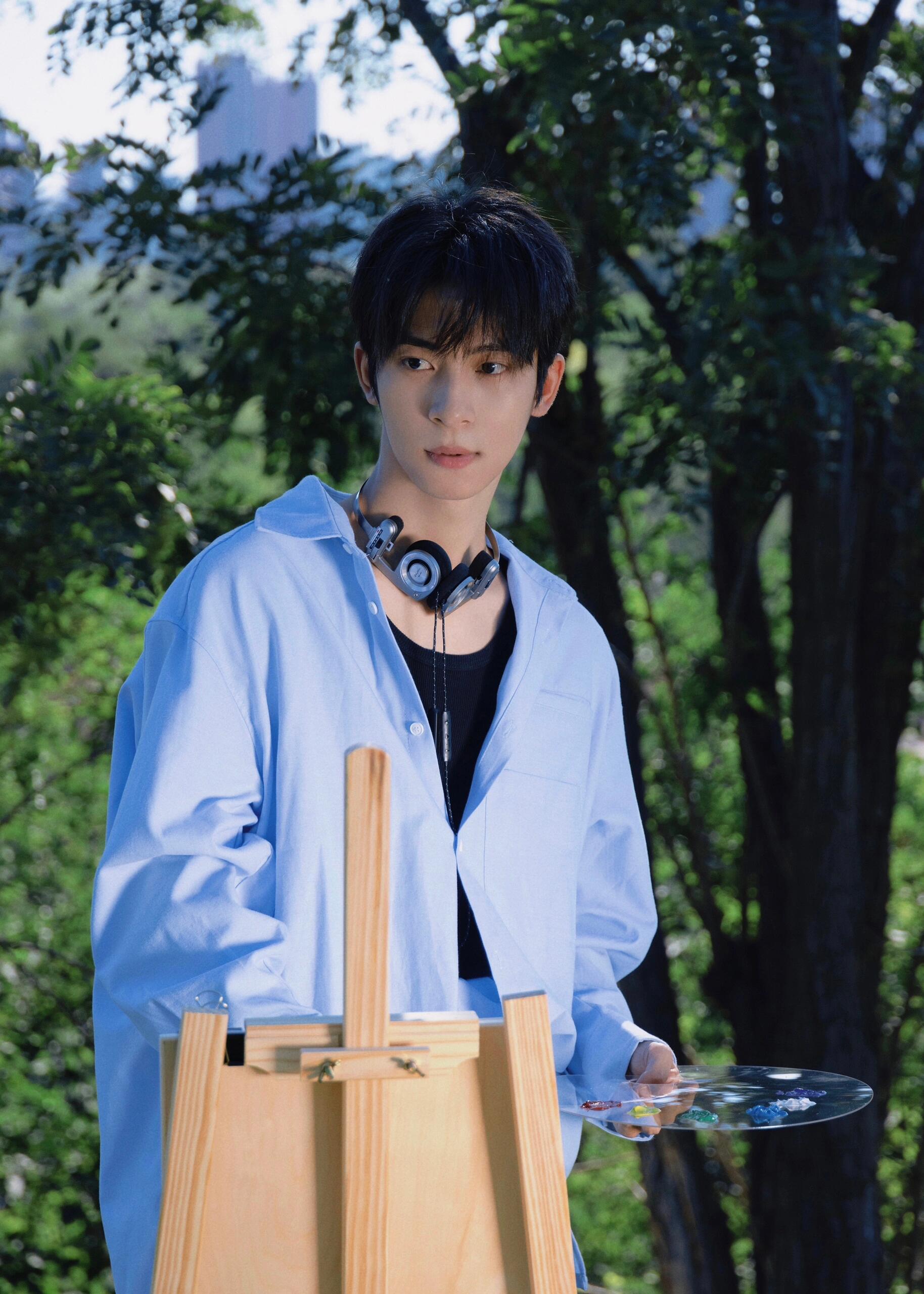 闫睿豪田栩宁相似度闫睿豪田栩宁华策审美华策选男人的眼光确实稳。闫睿豪田栩宁往那一