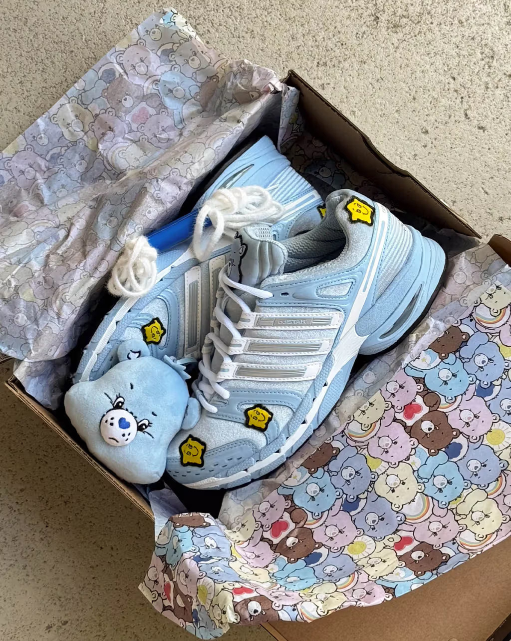 Care Bears x adidas collection 7月1日发售 
