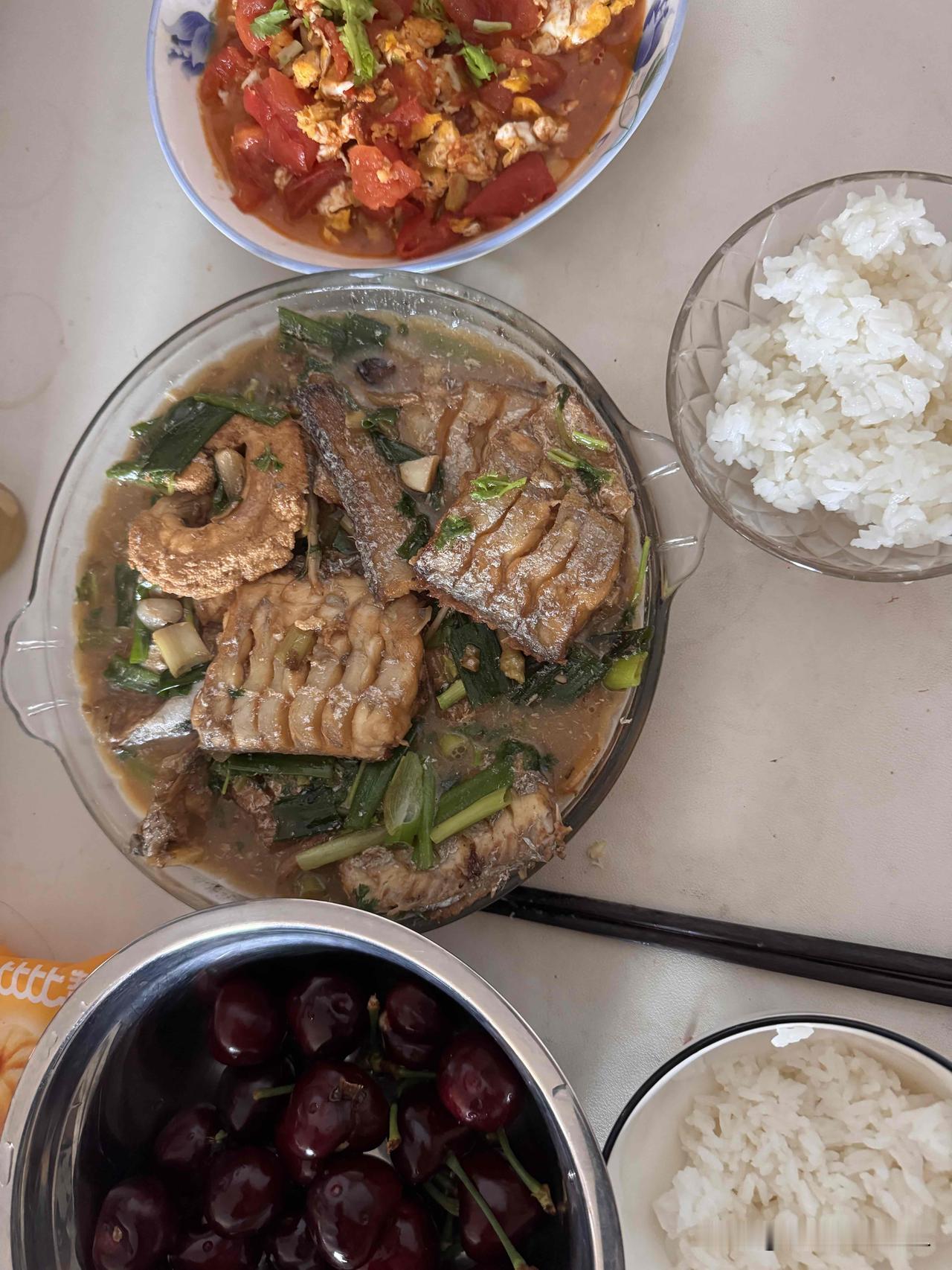 65年1月的龙，每月都有退休金准时到账。

早上看到微信提醒，我的2774元的退