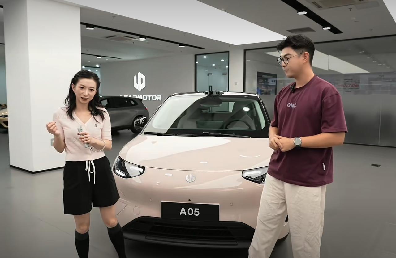 零跑A05是破十万之后第一款新车，发布会那个松弛感太明显了
今晚零跑A05发布会