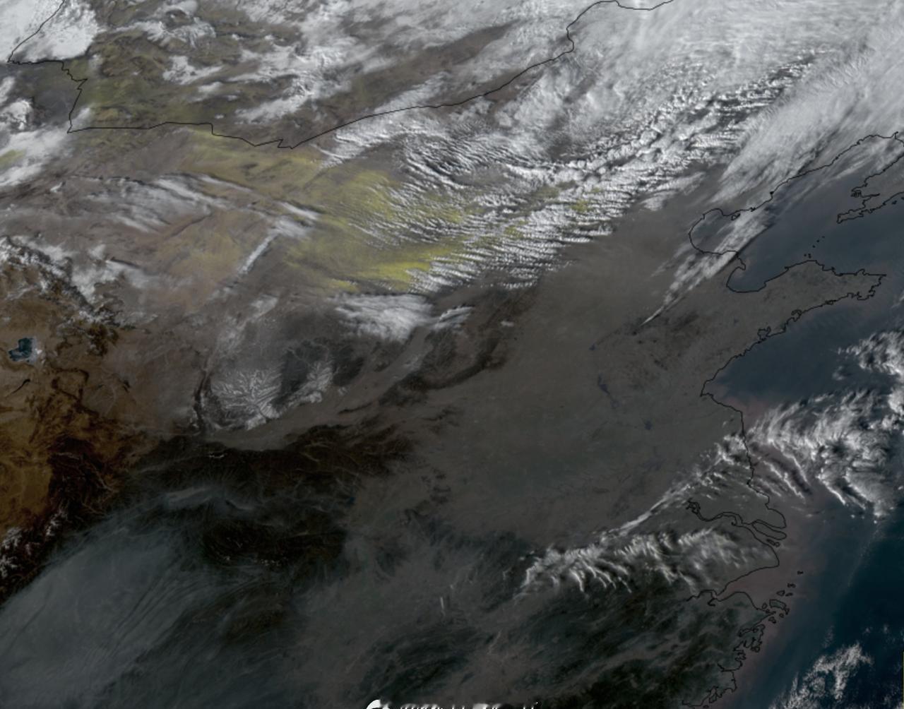 风卷狂沙，尘掩苍穹
昨天蒙古气旋生成后快速东移南下致内蒙古、黄土高原等地空气质量