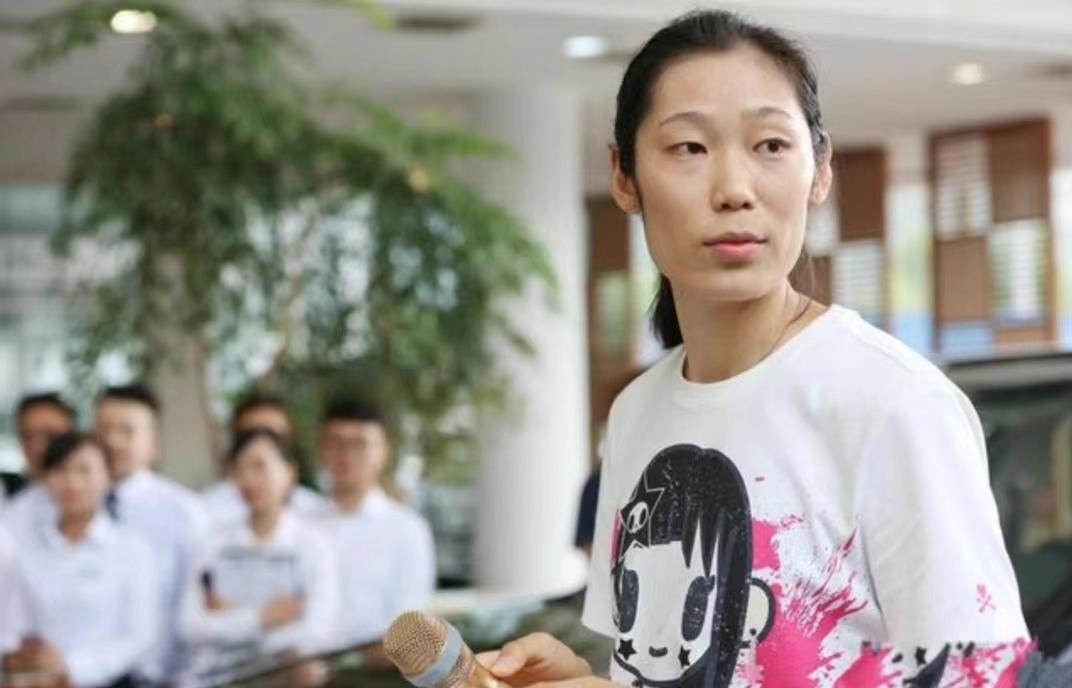 中国女排1：3输日本，赛后朱婷三句话总结让球迷茅塞顿开：
 
1、赛前我们还是有