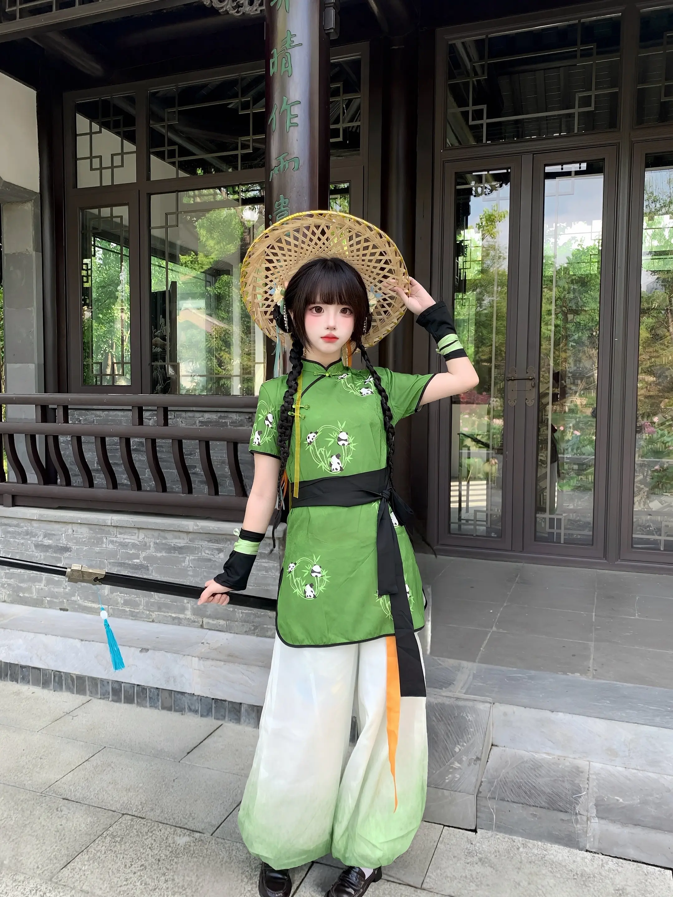 “宗门里那个剑法双修的天才师妹”熊猫妹中华娘时候～还有配套的手袖诶