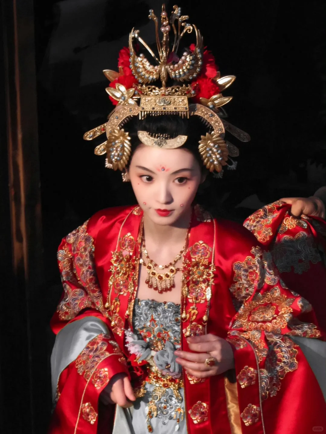 沃天！唐妆大婚造型好看的诶