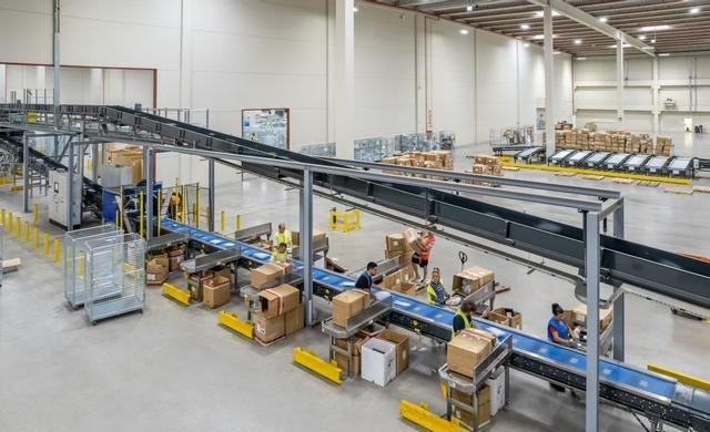 扎进老美腹地，实力硬钢老外百年企业！轮到咱中国物流赚老美钱了！

中国企业在海外