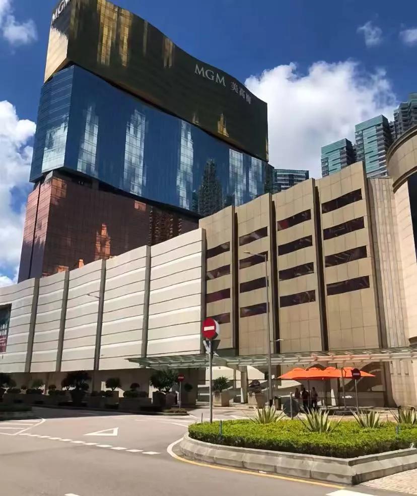 很好奇为什么澳门赌场旁都是奢侈品
澳门 澳门旅行购物