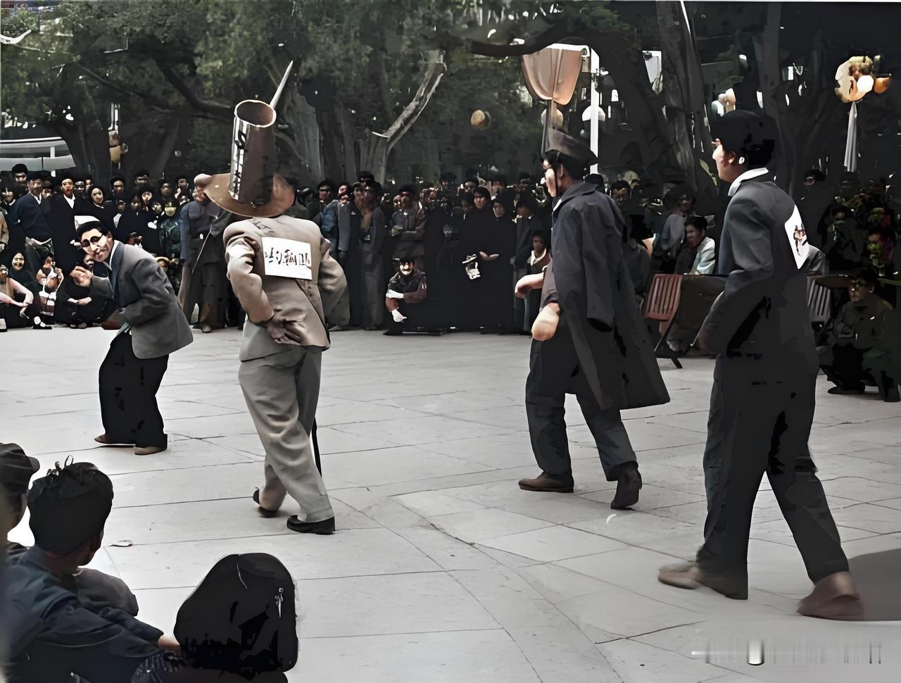 1965年，正值越南战争全面升级阶段，美国派遣地面部队直接参战，将战火烧至中南半
