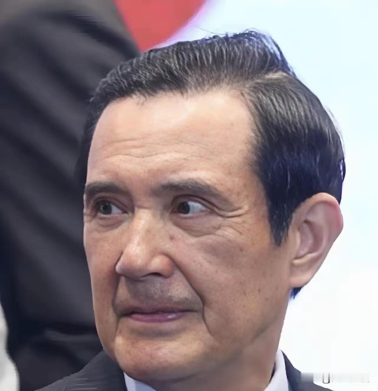 此人给我们提了一个醒，那就是（防止暗独）！统一台湾应当越早越好，

马英九最近对
