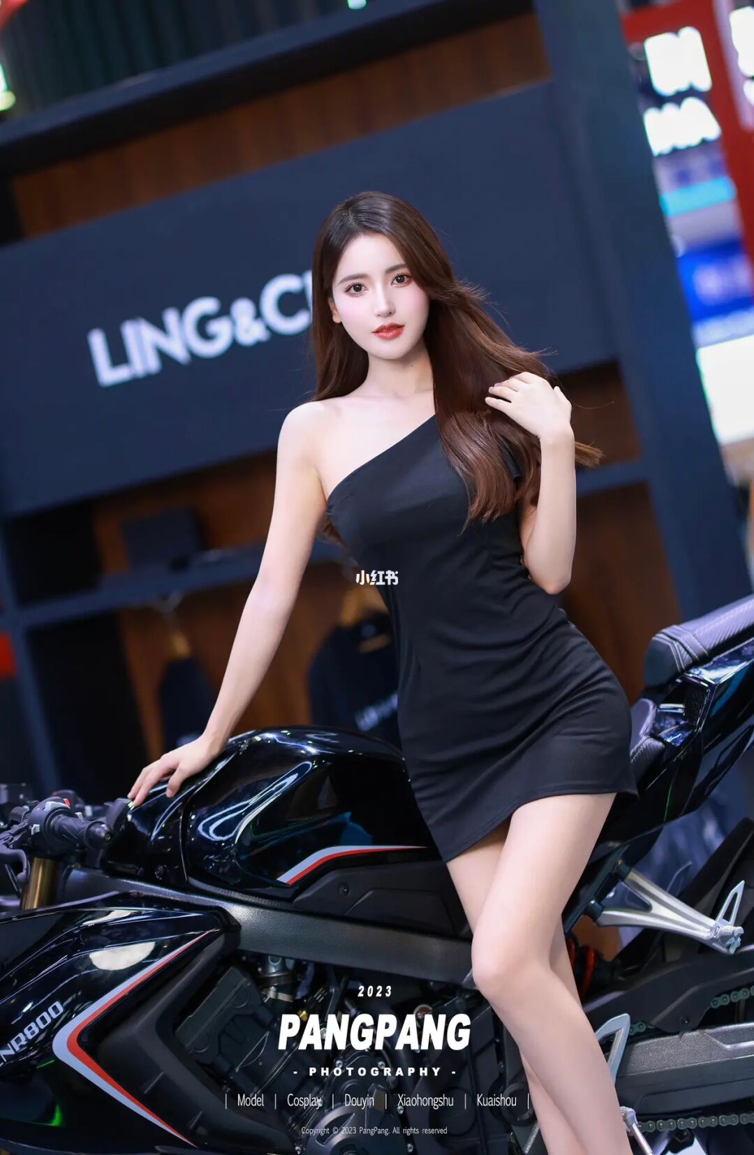 机车女孩