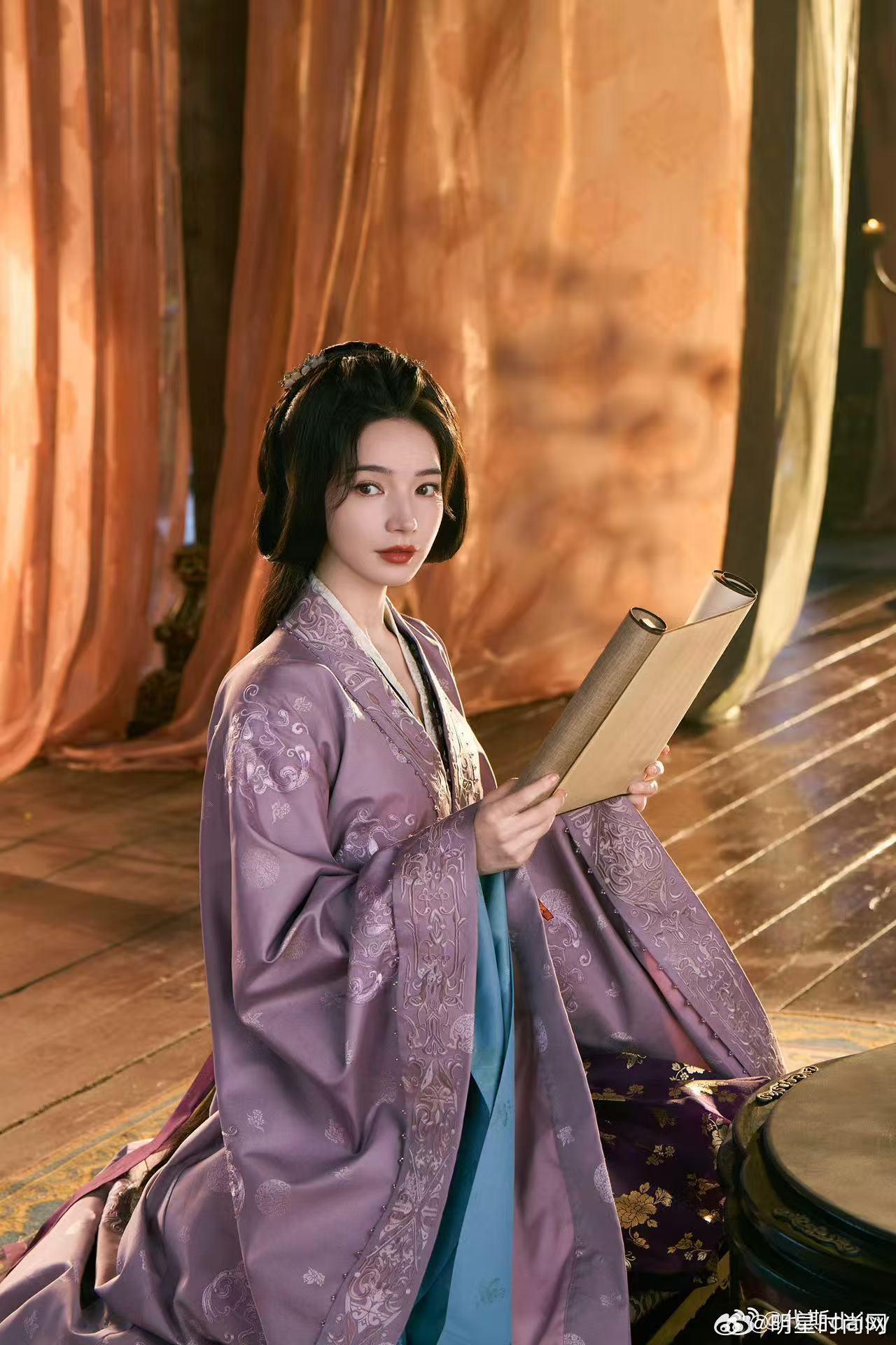 孟子义代斯同框画面太养眼浓颜双姝孟子义代斯 真的是太养眼的画面了呀，看到百花杀里