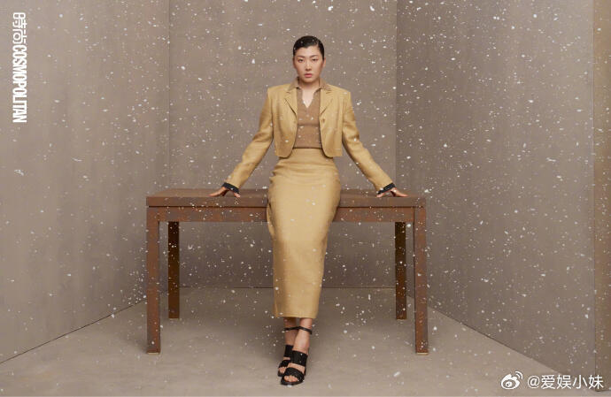 徐梦桃&王心迪 時尚 COSMO 一组CP感穿搭時尚COSMO4月刊封面，徐梦桃