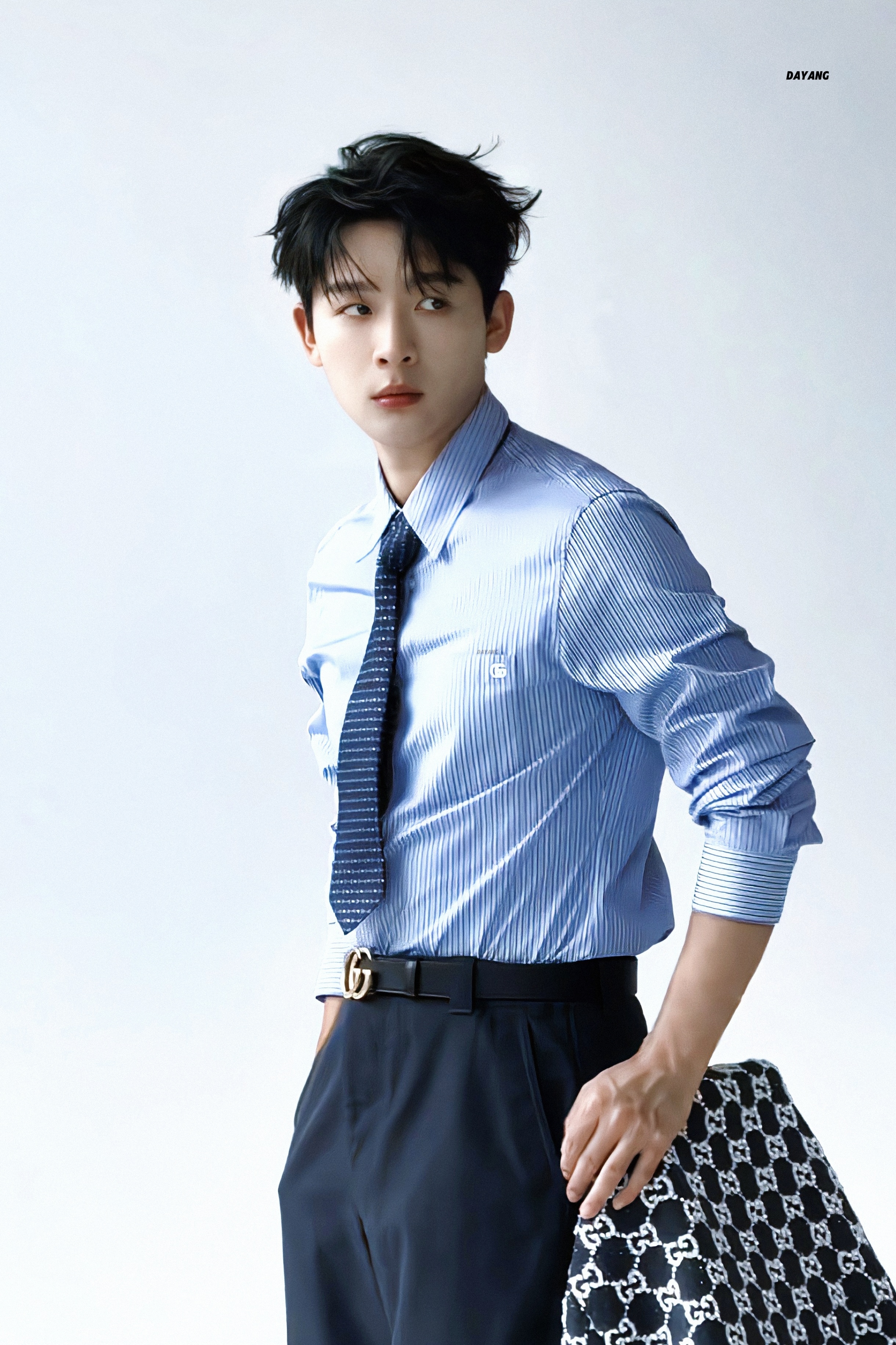 龚俊在张晚意的一声哥哥中迷失了 张晚意在我的一声老公中迷失了[流鼻血] ​​​