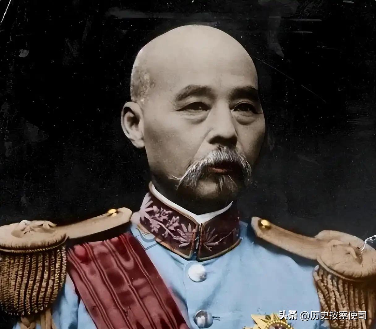 1914年，斐迪南大公被刺，一战爆发。英国人深陷战争泥潭，为了拉拢更多盟友对付德