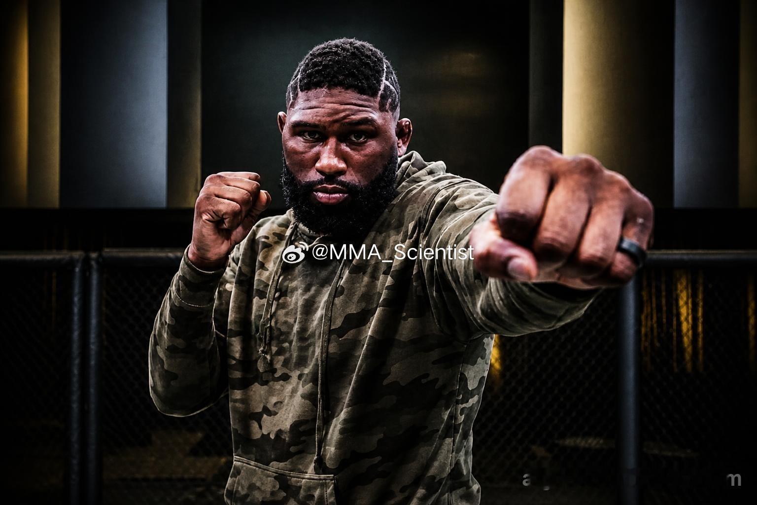 “剃刀”柯蒂斯·布莱兹（Curtis Blaydes）跟UFC签了新的八场比赛合