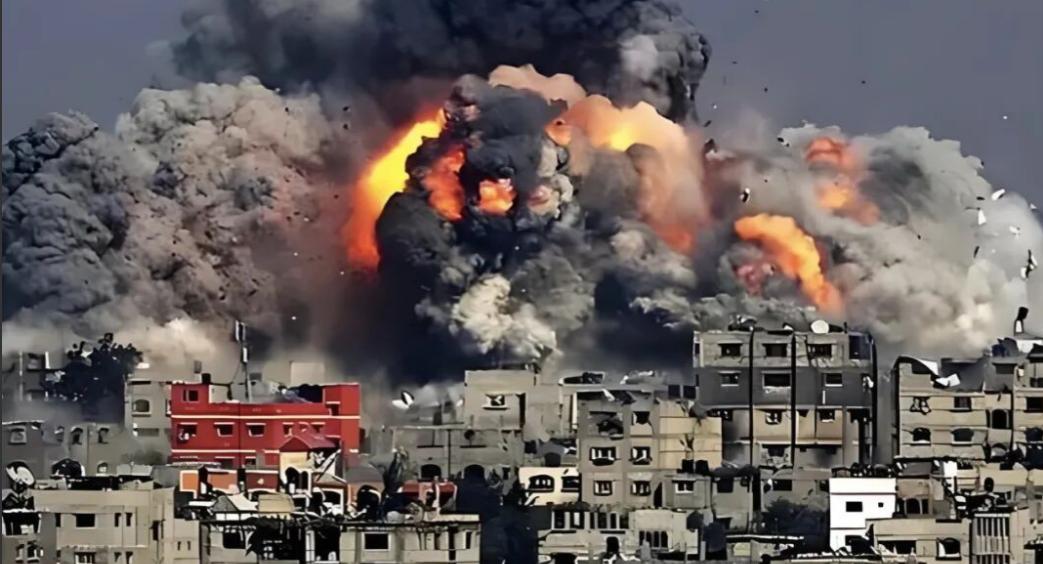 美国手上有一张底牌。
使用后将是绝杀！

日本现在处境确实危险。
美国那边心思很