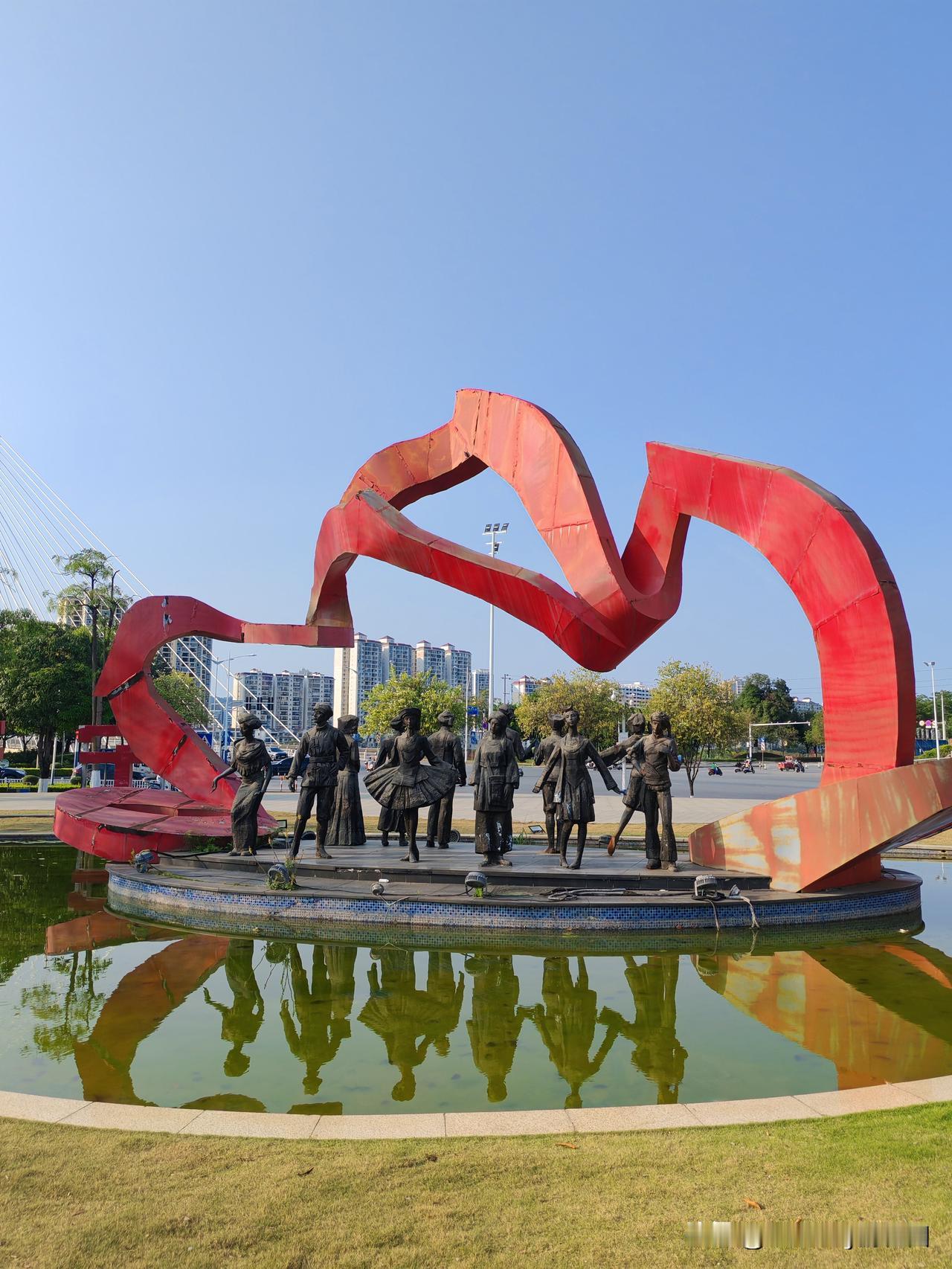 流浪第24天总结
1、房车未开动，0公里，驻车半岛公园边。
2、上午骑自行车去游