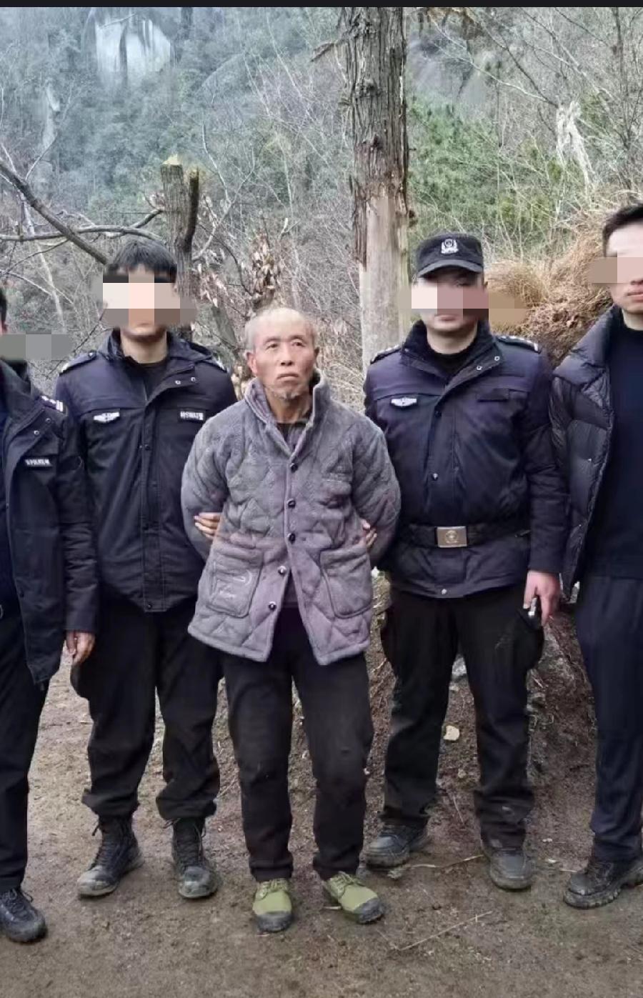 刘述期，隆回县刑案嫌犯，已被抓获！当地知情人士透露，在山里面抓到的，出来到村里面