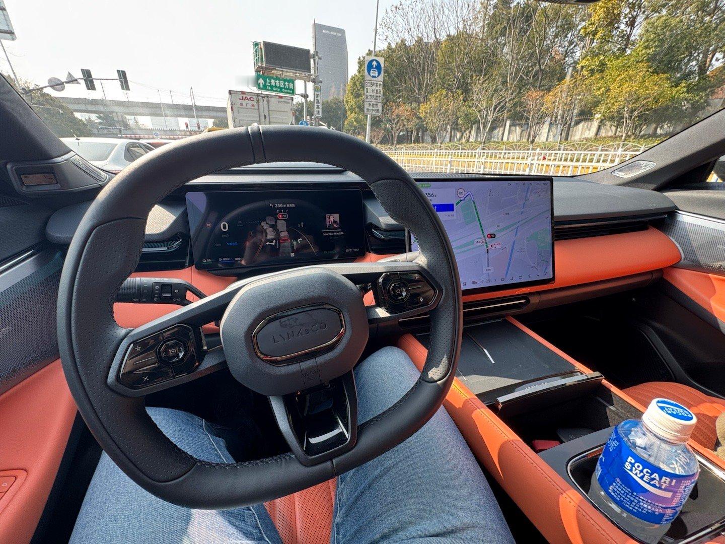 咦，又捡到一串车钥匙