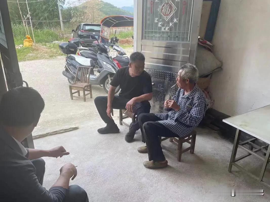 有三种老人，将来养老再有钱也难舒心！原因太现实，越早知道越受益
 
都说“有钱能