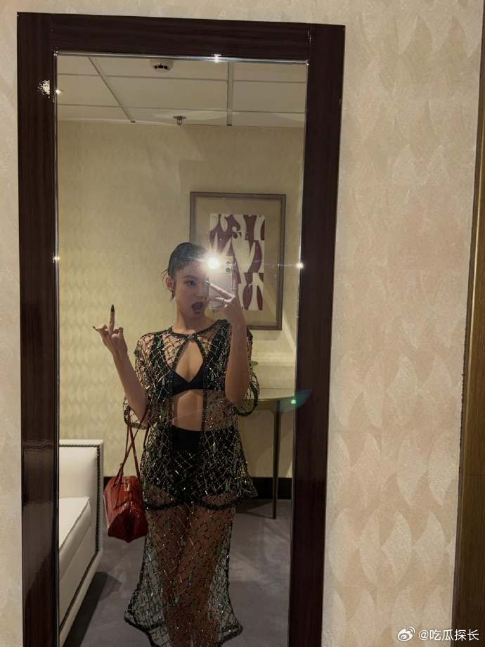 Jennie对私生黄牛态度 Jennie疑似回应私生，就这样强硬 Jennie疑