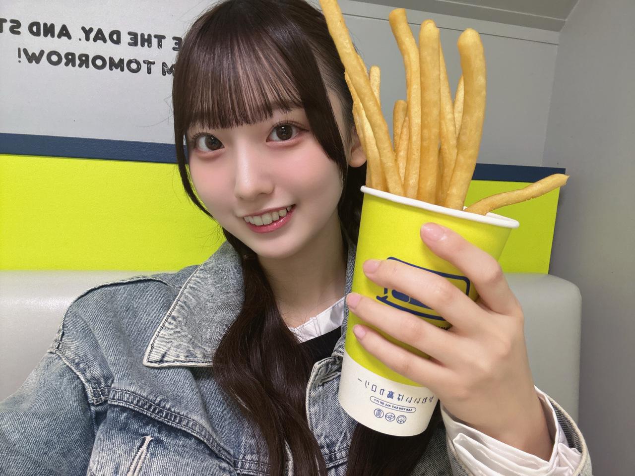 大田美月「先日とーっても大きなポテトを食べました♡大きいポテト念願すぎる。。。大
