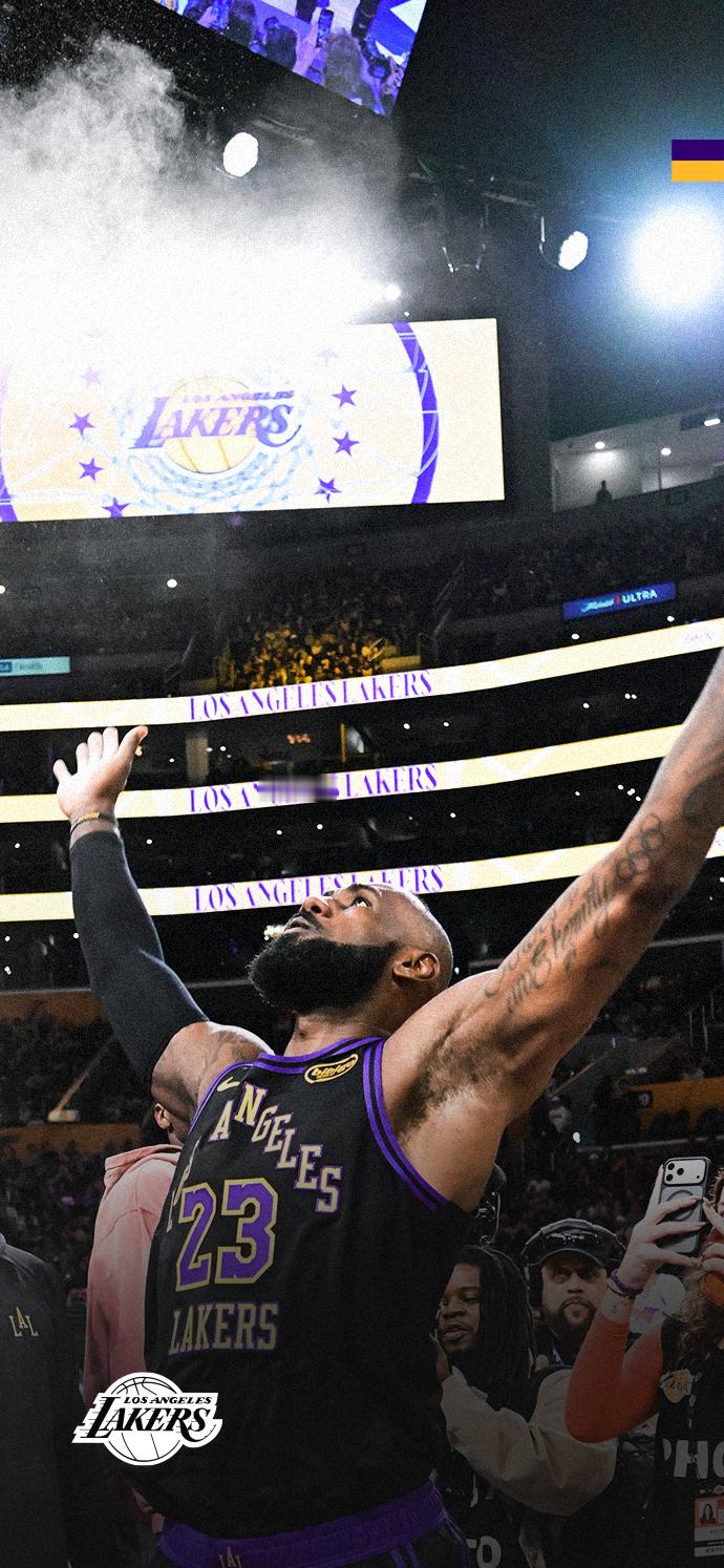 这几天湖蜜们是否还在回味上一场的快乐？壁纸送上，明天继续冲✊ 