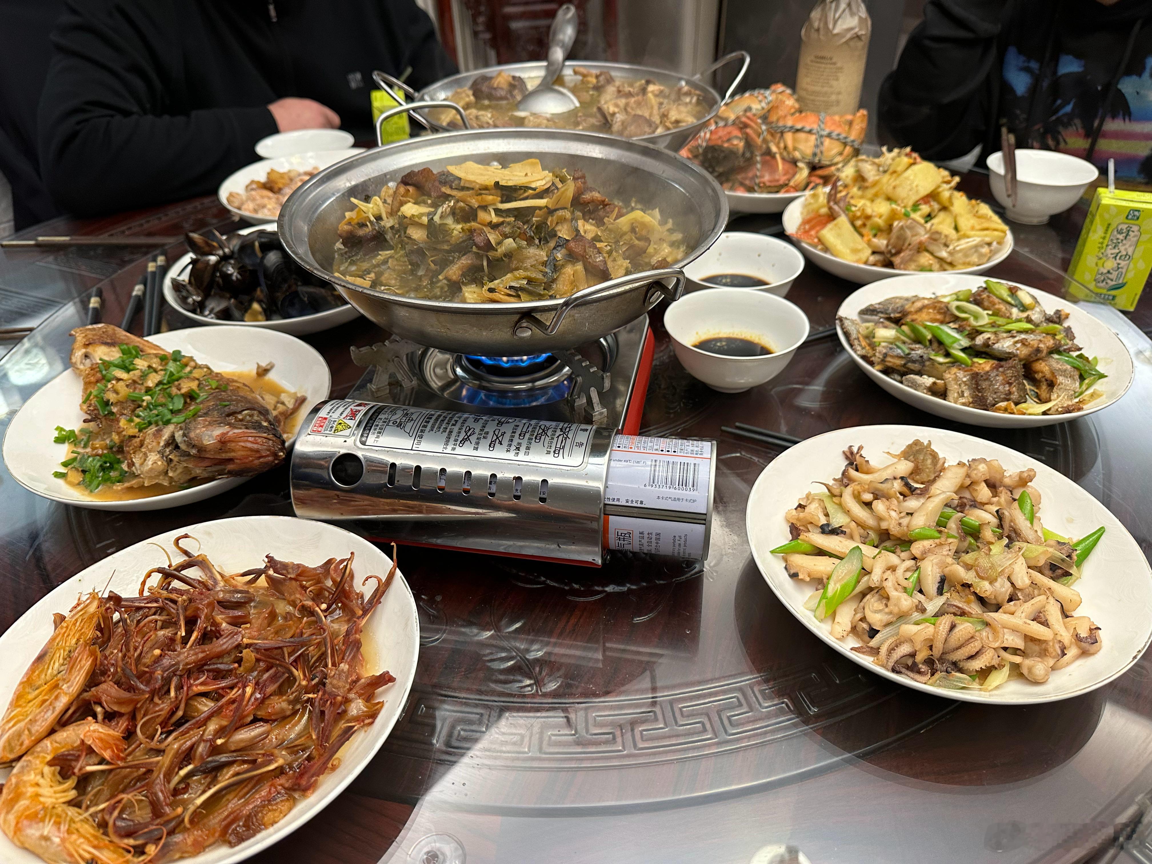 动车一路平安，顺利到家，回家吃饭咯，欢欢喜喜过大年！ ​​​