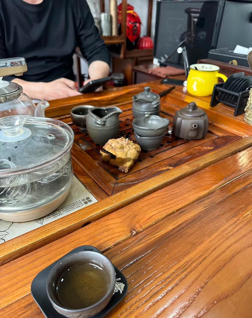 喝茶，聊天