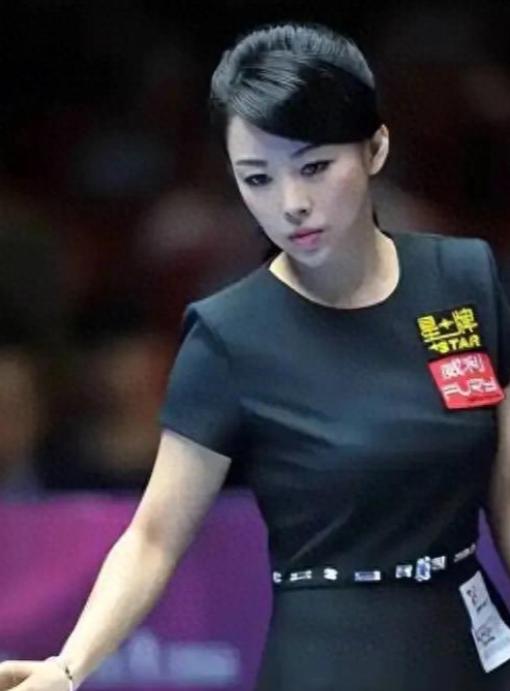 她是"九球天后"，44岁身价8亿却无人敢娶，曾公开了四条择偶标准，应征者却寥寥无