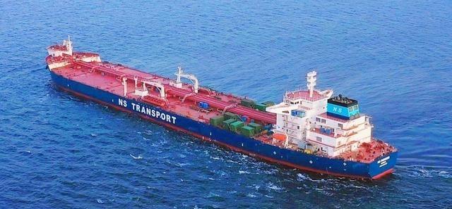 一周之内，10艘外国商船把自己的信息改成了中国身份，试图混过霍尔木兹海峡的伊朗封