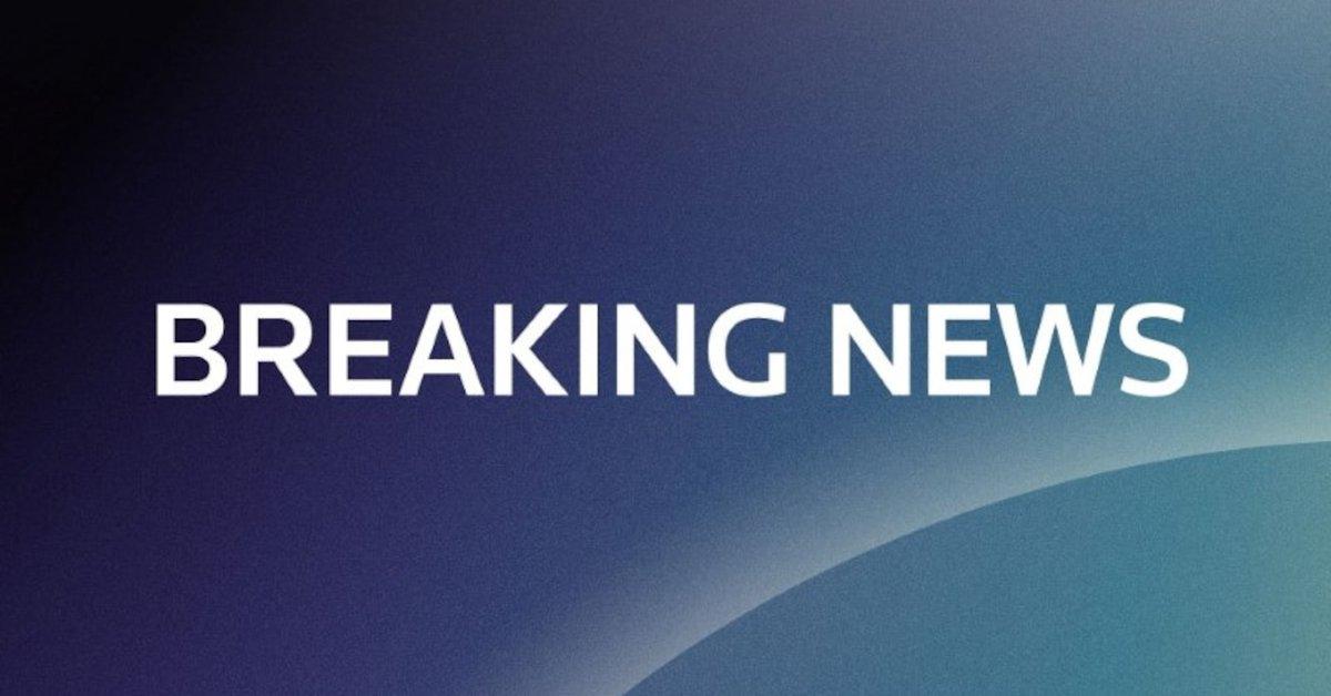 [To learn English]
One person was killed