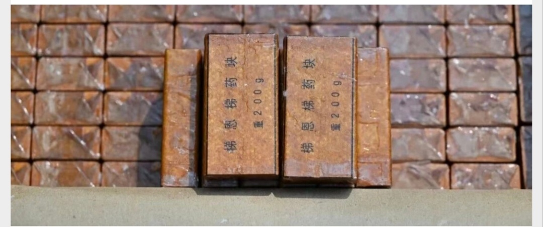 步兵五大技术之爆破:第73集团军某旅从难从严开展实爆作业训练，有效检验了部队在复