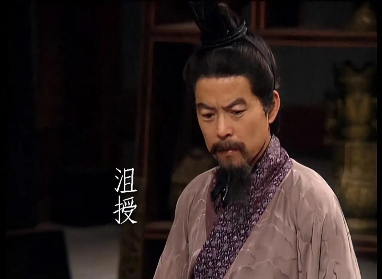 其实第一个提出"挟天子以令诸侯"的，不是曹操，也不是田丰

你以为"挟天子以令诸
