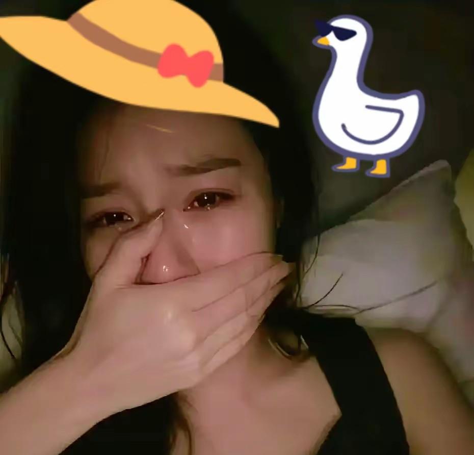 花18.8万买了个机器人男友，

才四个月就想甩卖。

杭州林女士的事让我彻底沉