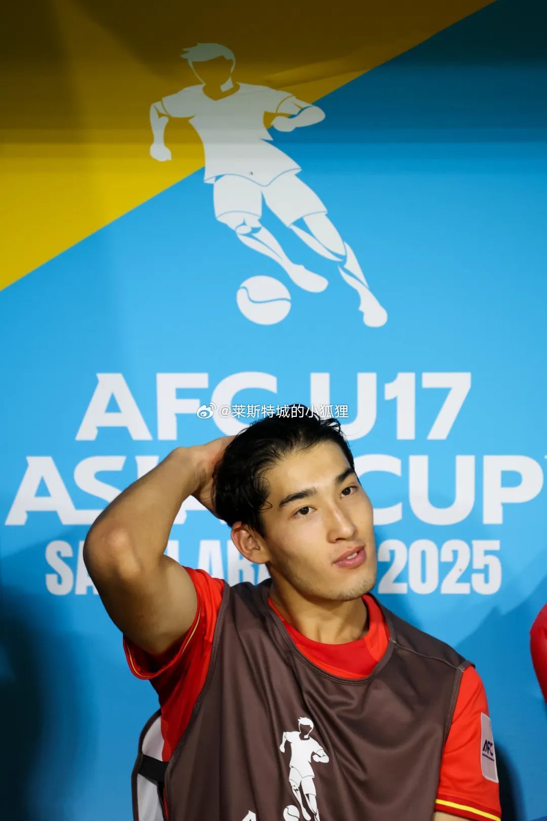 多次入选各级别国字号的17岁小将布尼亚明目前在云南玉昆试训 中超联赛热点解读u2