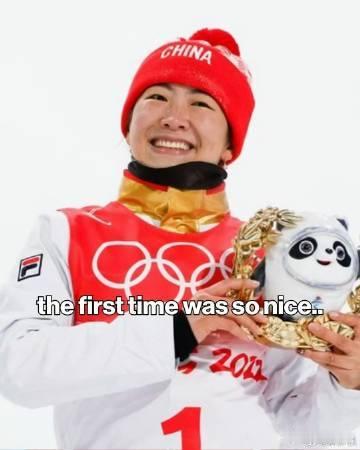 徐梦桃回复黄奕了徐梦桃黄奕梦回浪姐 时隔许久依旧惦记！徐梦桃夺冠，黄奕热情祝贺，