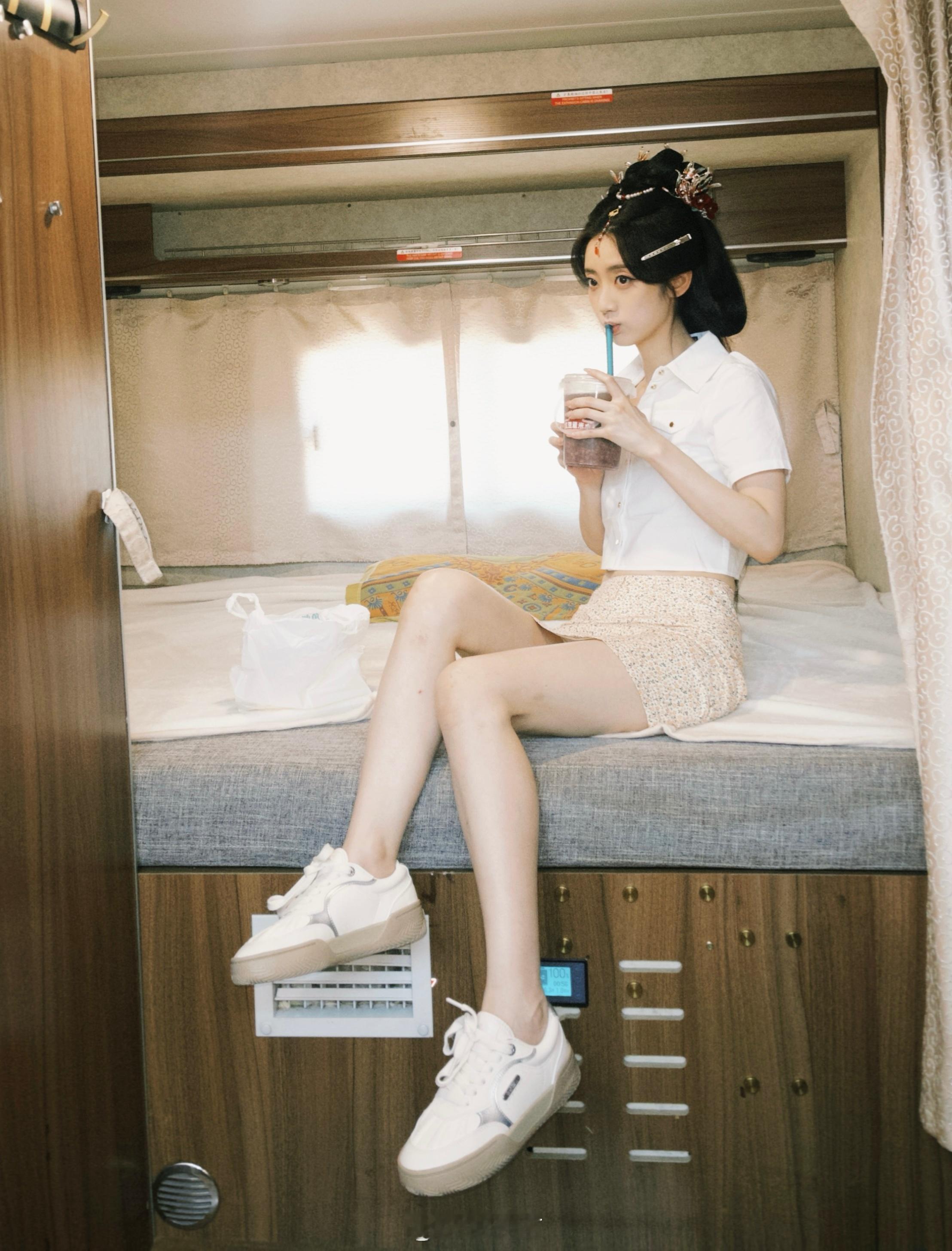 活力翻倍计划怎么这么热🧊🤍🍦 ​​​