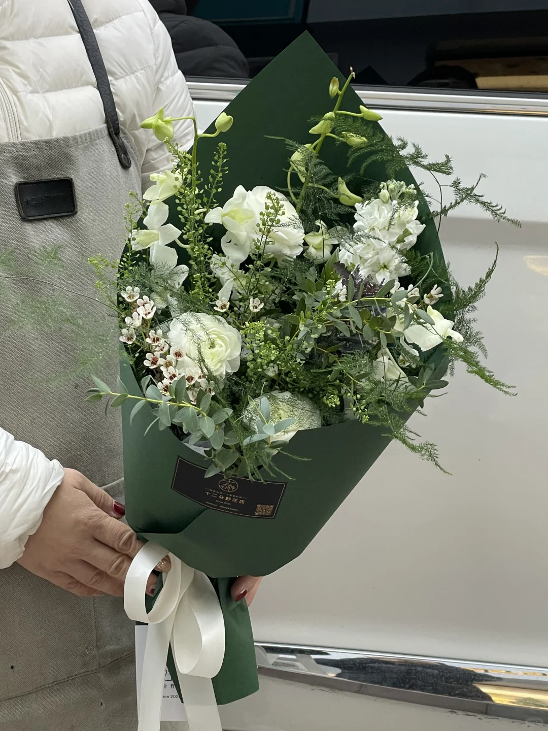 白绿色自然系花束