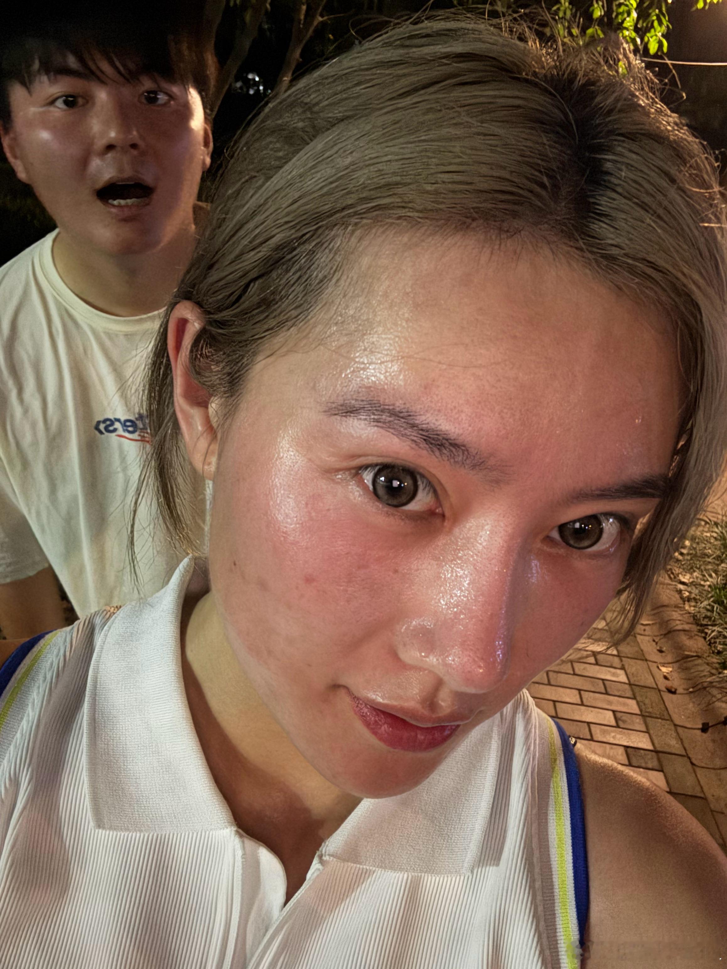 mia的运动日常 倔强网球🎾猛猛出汗！！爆炸……  ​​​