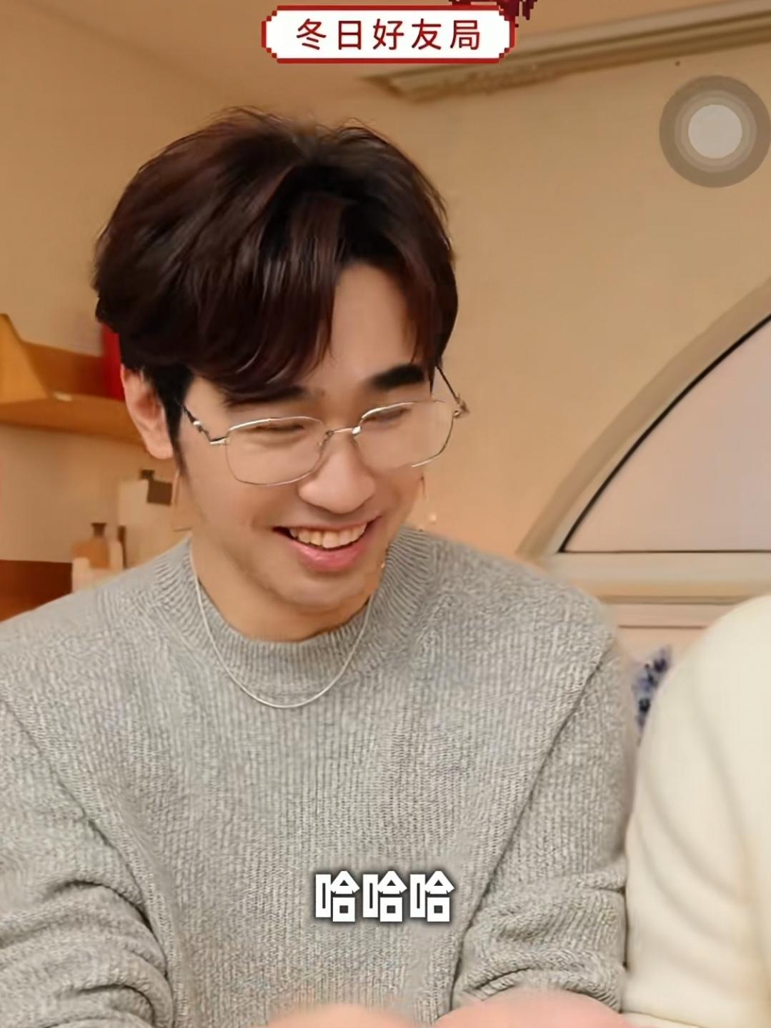 闫安很神秘的说和老朋友一起参加活动，闫安的老朋友会是谁！
原来闫安和于子洋早早化