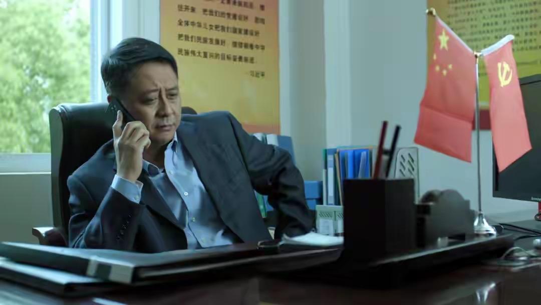 孙连城玩拖字诀对大风厂职工有好处还是坏处？

孙连城拖不拖的，跟大风厂职工一点关