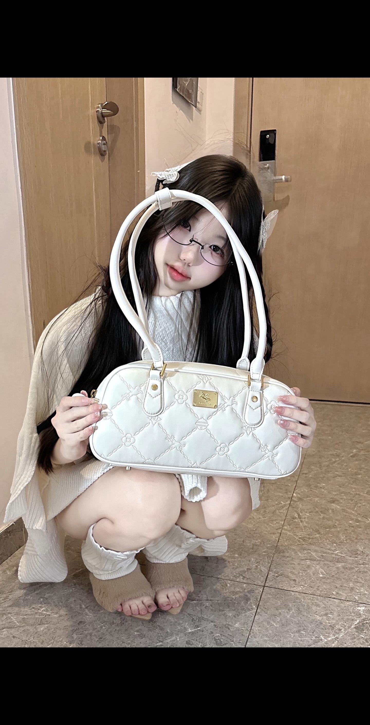 朋友说这首歌像是我唱的•o•ᐝ。