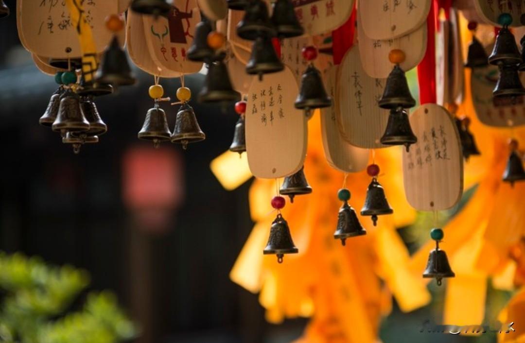 在《今日头条》
各种写作能手里，
我佩服那些
能把故事讲得生动精彩又风趣幽默的人