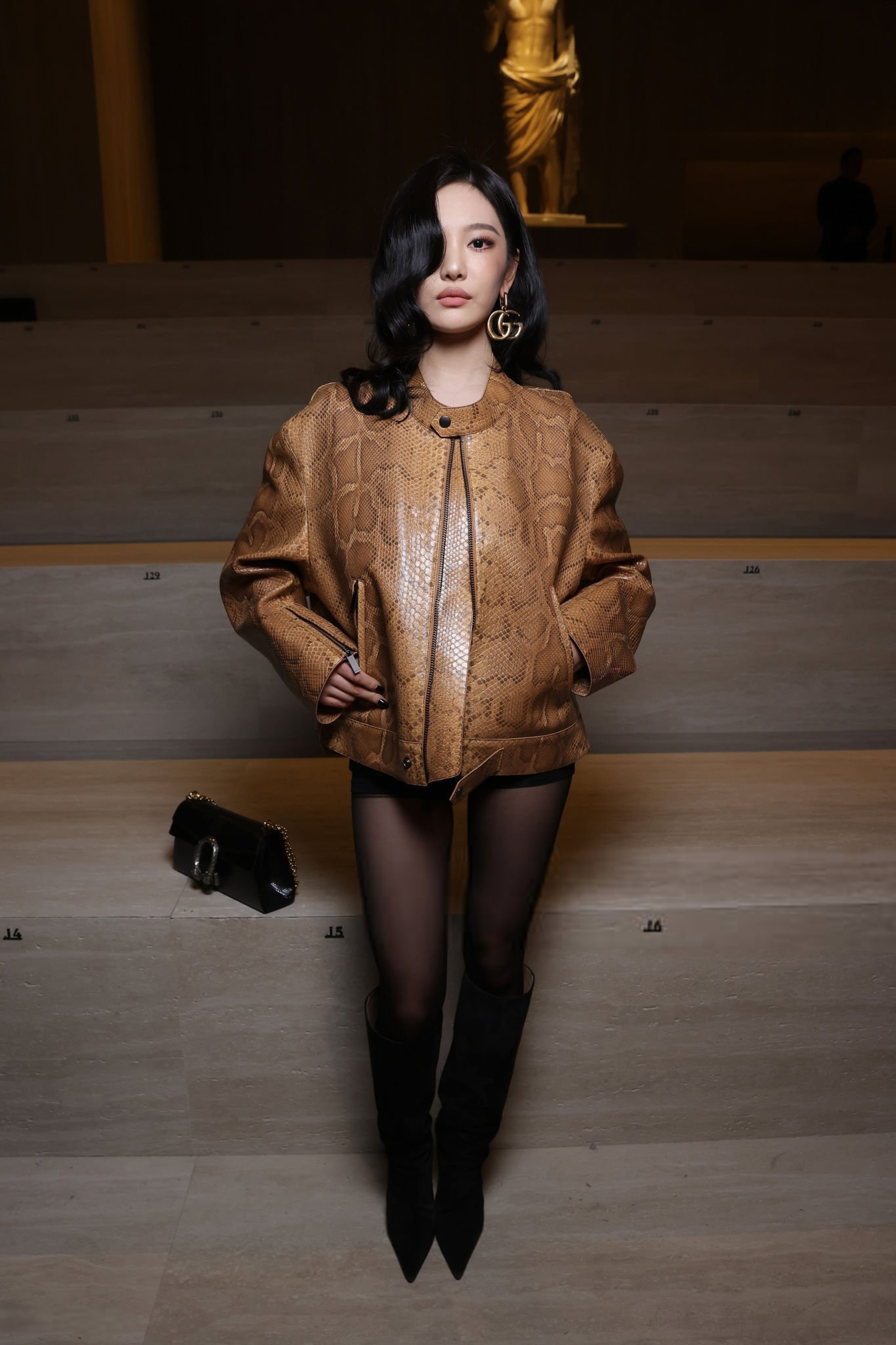 宁艺卓 × Gucci Primavera美NING大秀现场生图！📸视线挪不开