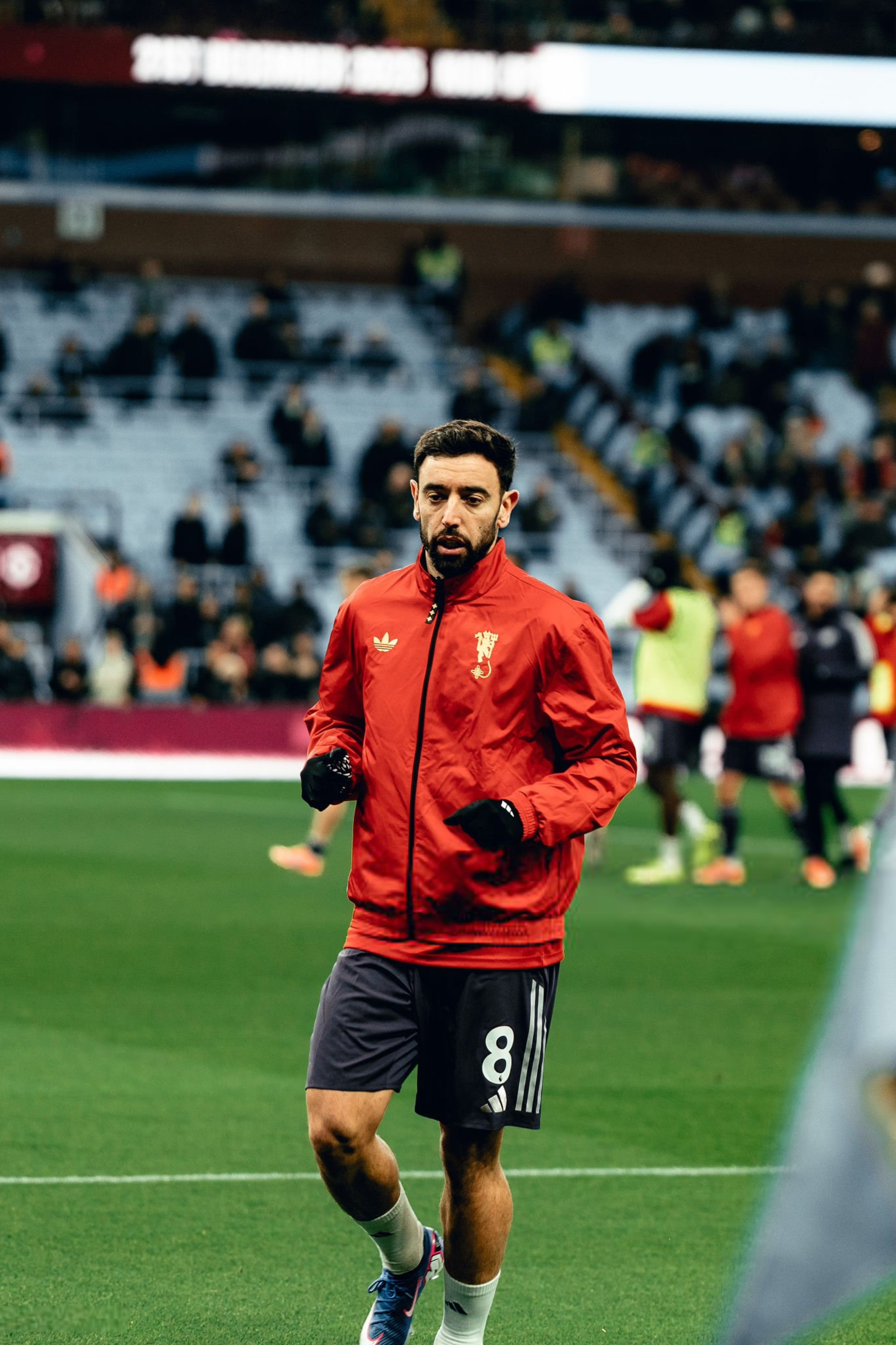 上半场比赛结束，阿斯顿维拉1比1曼联大家有什么想说的！阿斯顿维拉vs曼联