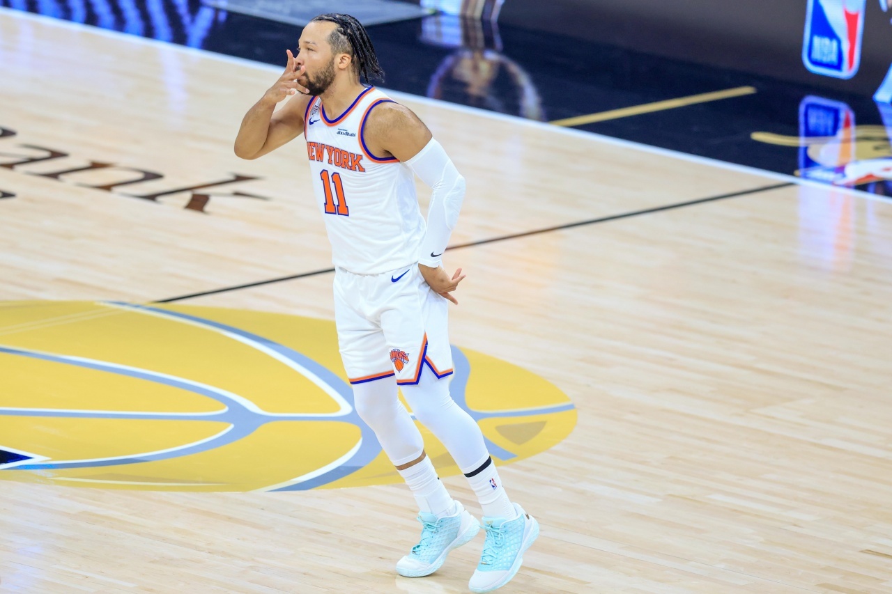 交学费了！文班亚马中投绝杀不中 马刺104-105惜败尼克斯 0-2了！在NBA