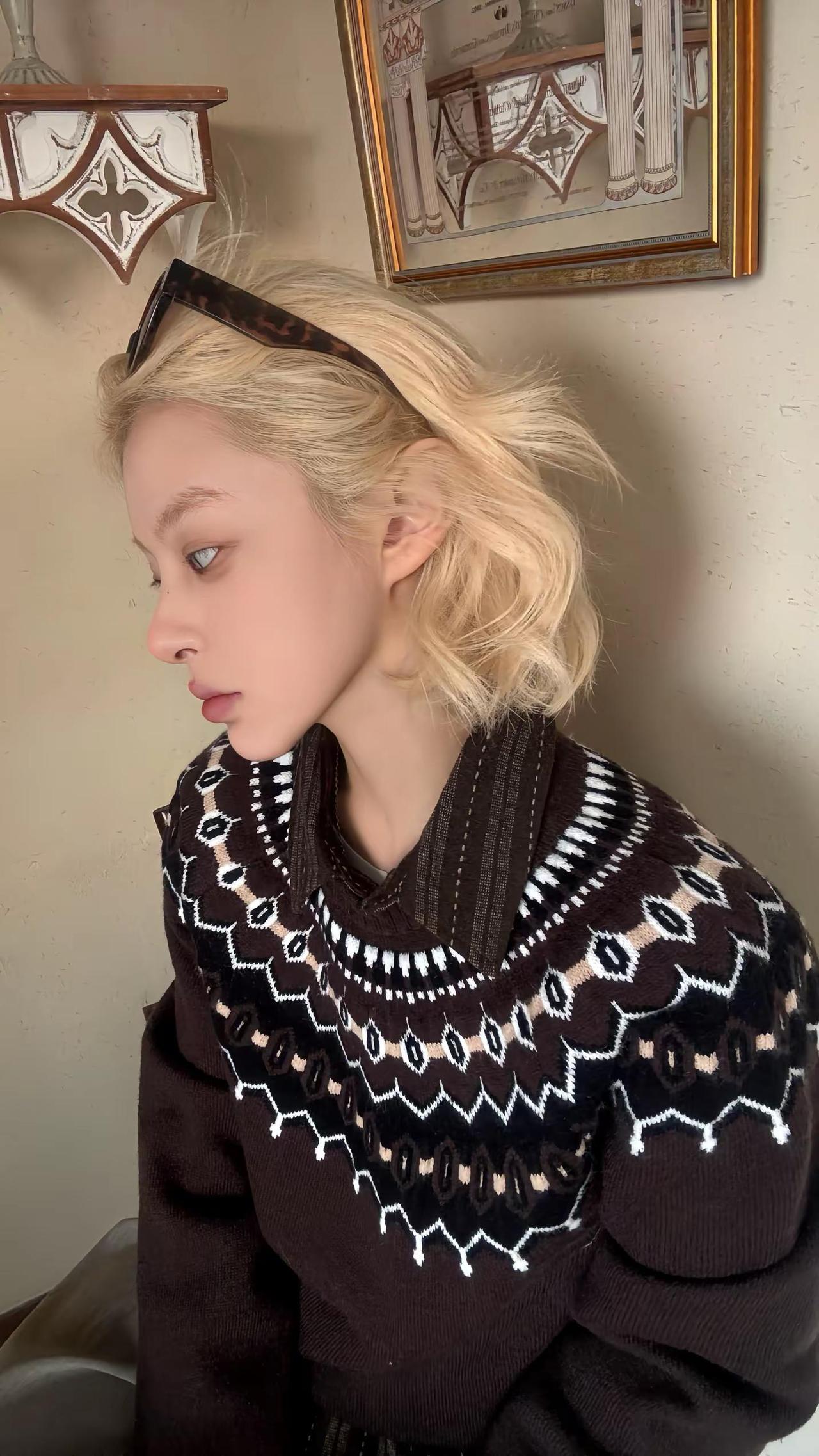 太天真的漂亮女人不是尤物 是猎物新年快乐 穿搭 sweetestpie 中性风