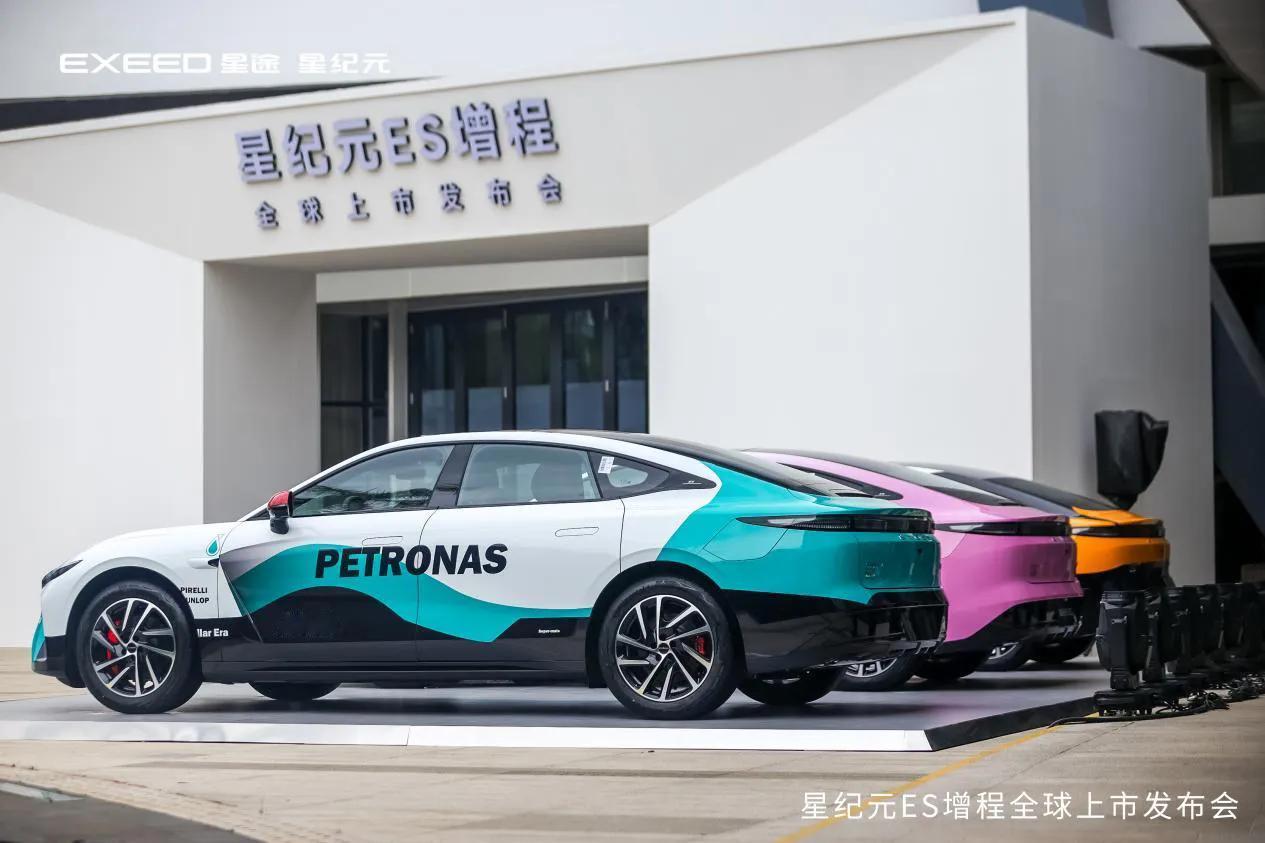 虽然C级车市场的产品并不像B级车那样多，但与之相对的是，C级车市场的容量也比较小